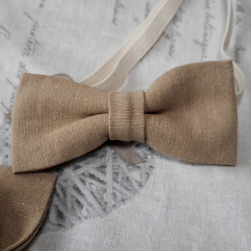 Bow ties - Picture 4 of 4